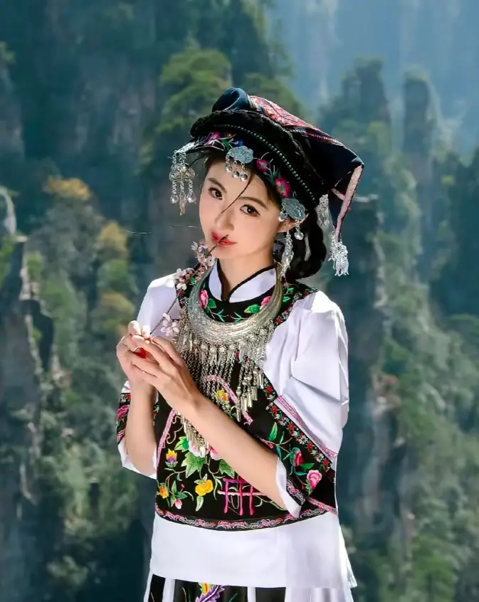 湘西全景vip专车专导纯玩包团6日游 湘西全景vip专车专导纯玩包团6日游